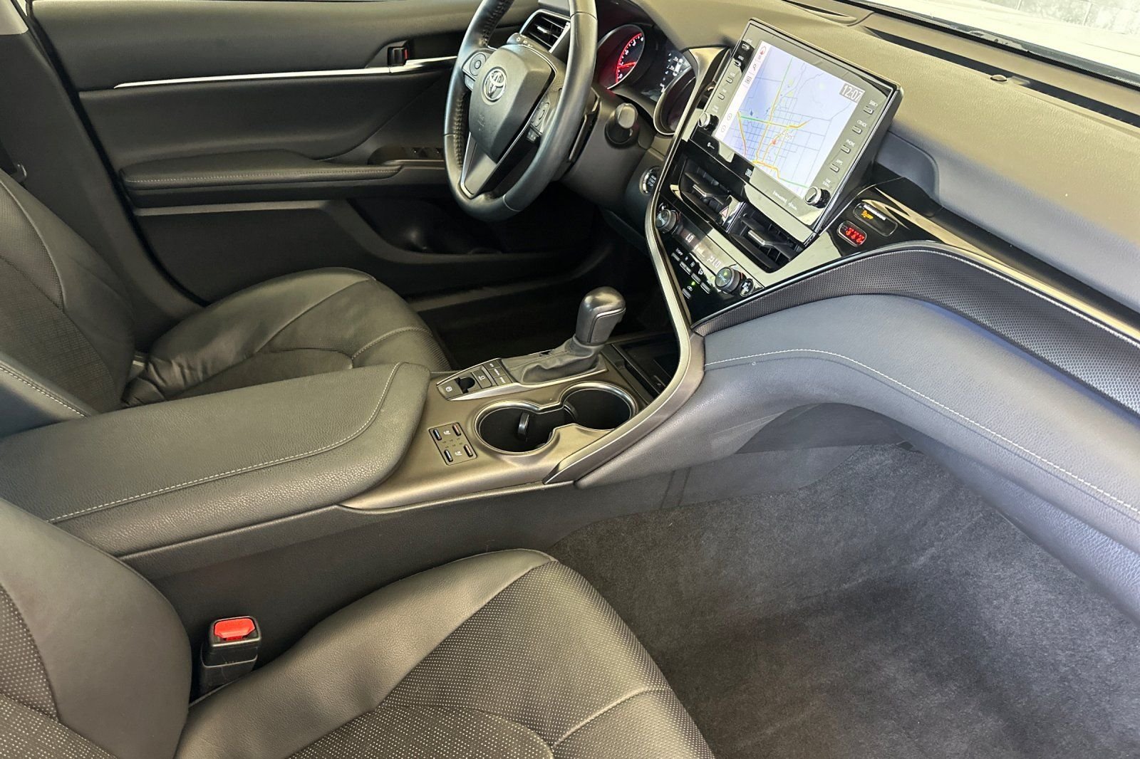 Used 2021 Beige Toyota XSE V6 image 16
