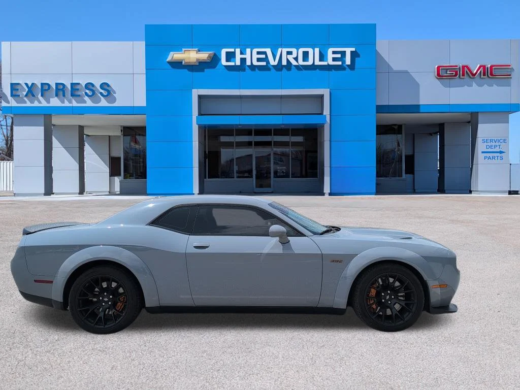 Used 2022 Gray Dodge R/T Scat Pack Widebody image 2
