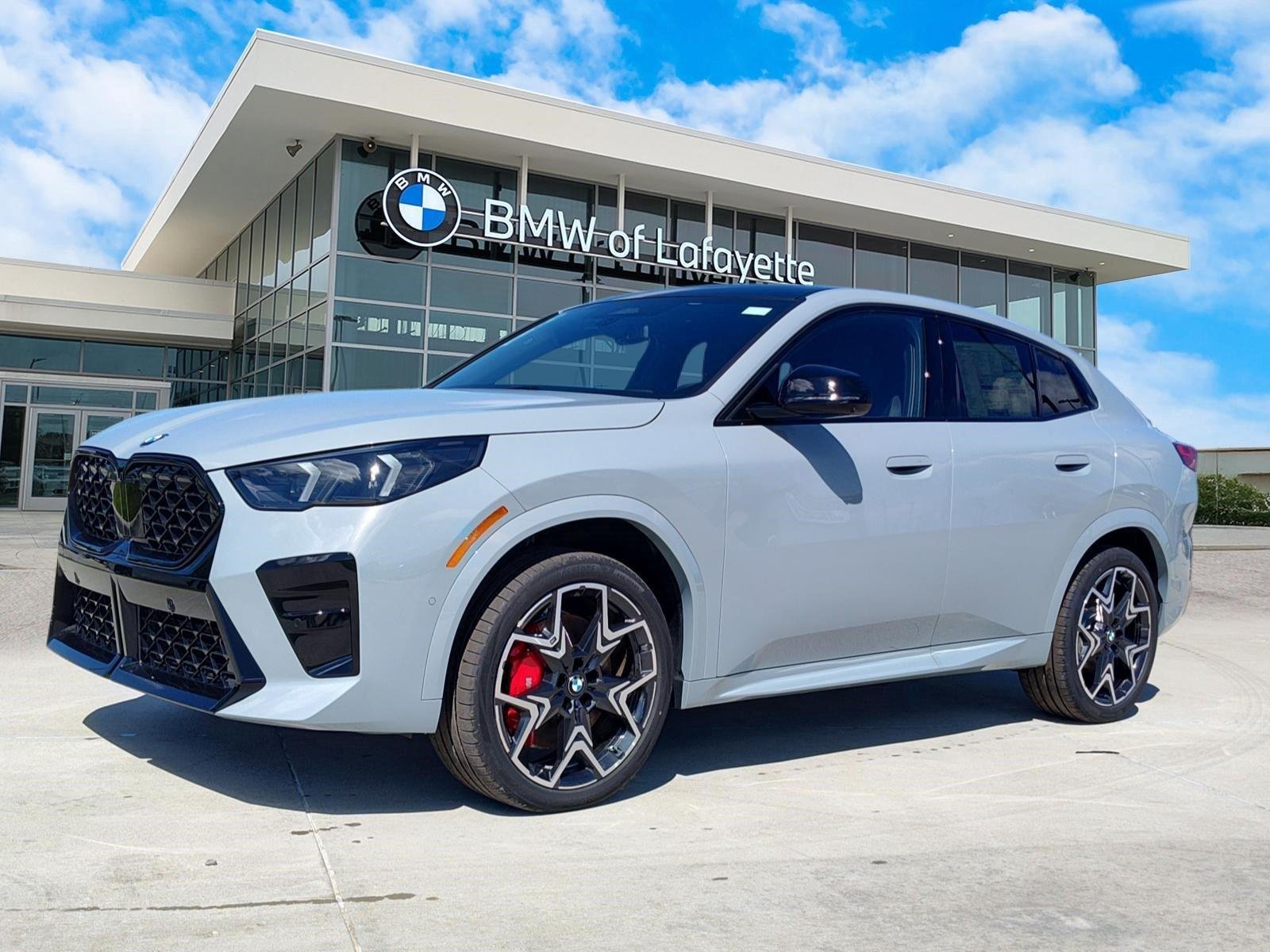 2026 BMW X2 28i