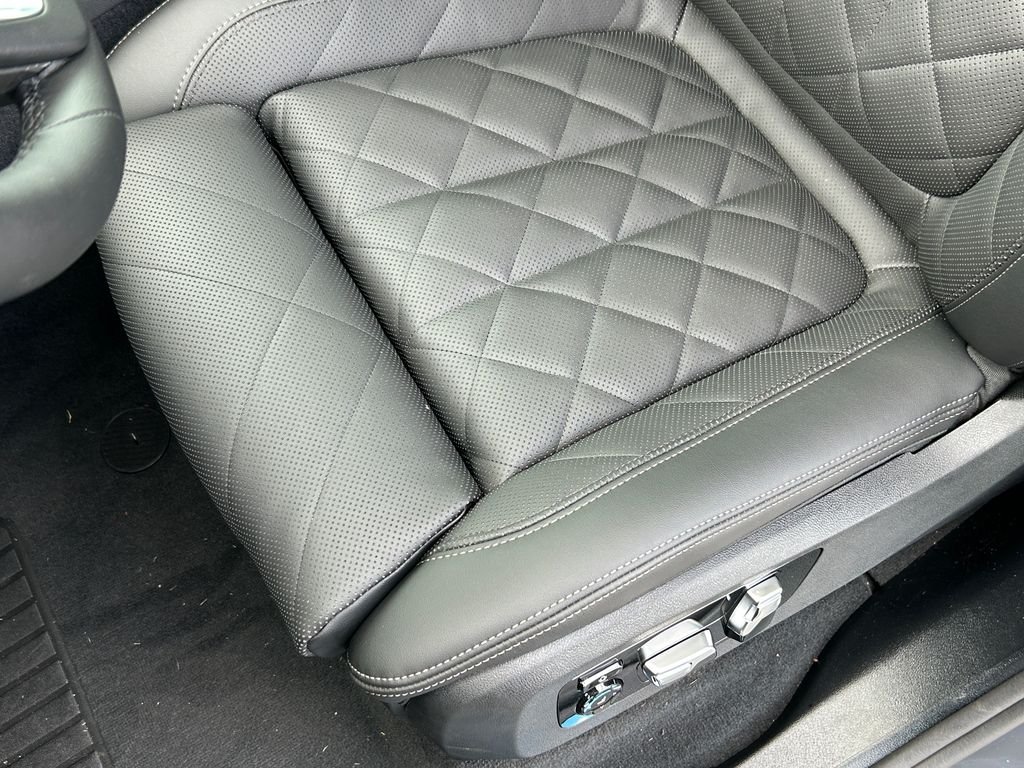 2026 BMW X7 40i - Photo 15