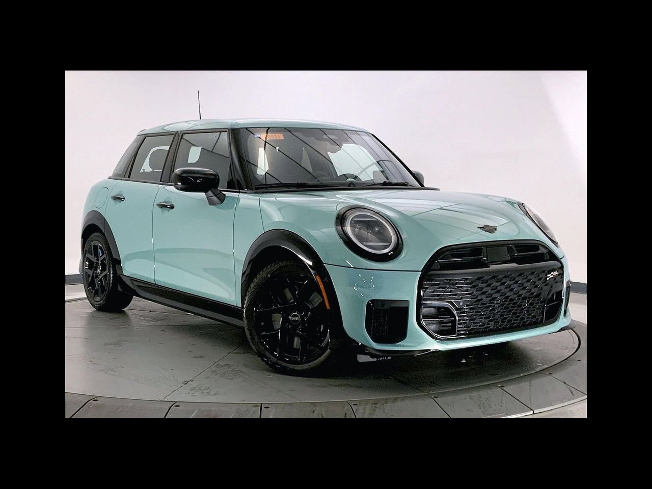New 2026 Ocean Wave Green Metallic MINI ICONIC image 1