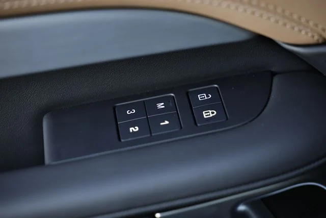 New 2026 Varesine Blue Land Rover  Tempest Edition image 20