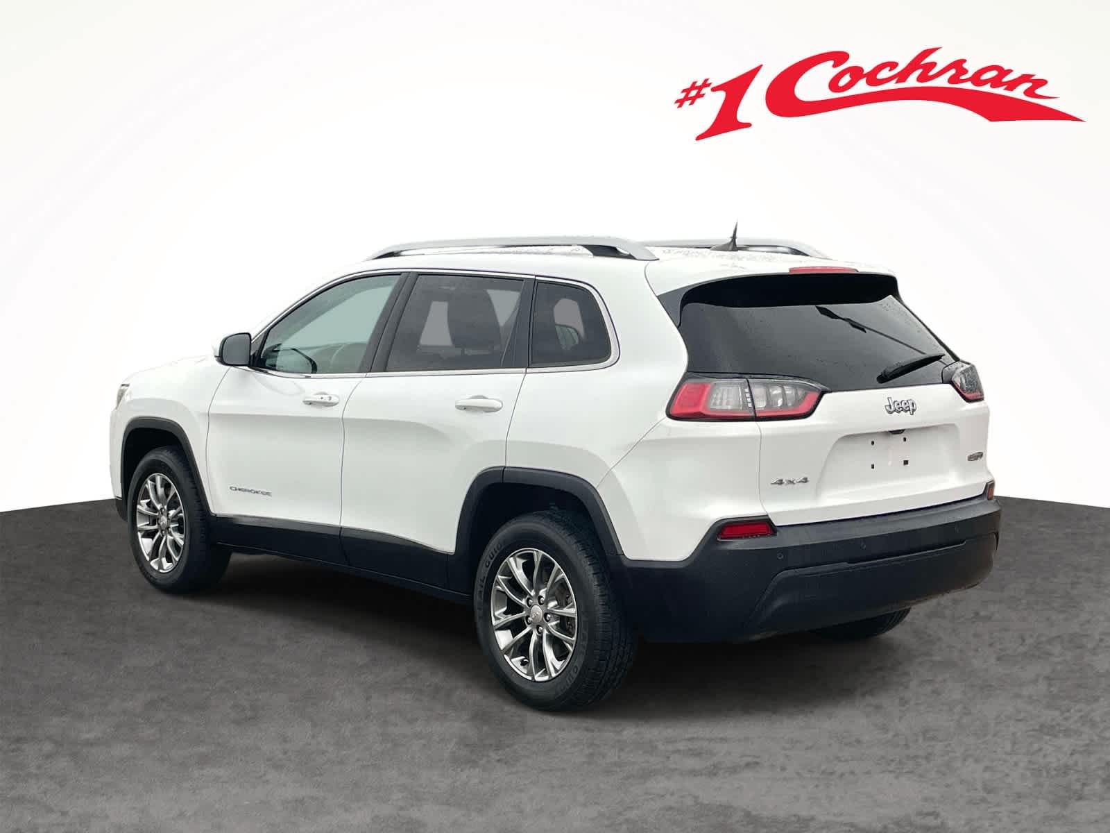 Used 2019 Bright White Clearcoat Jeep Latitude Plus image 9