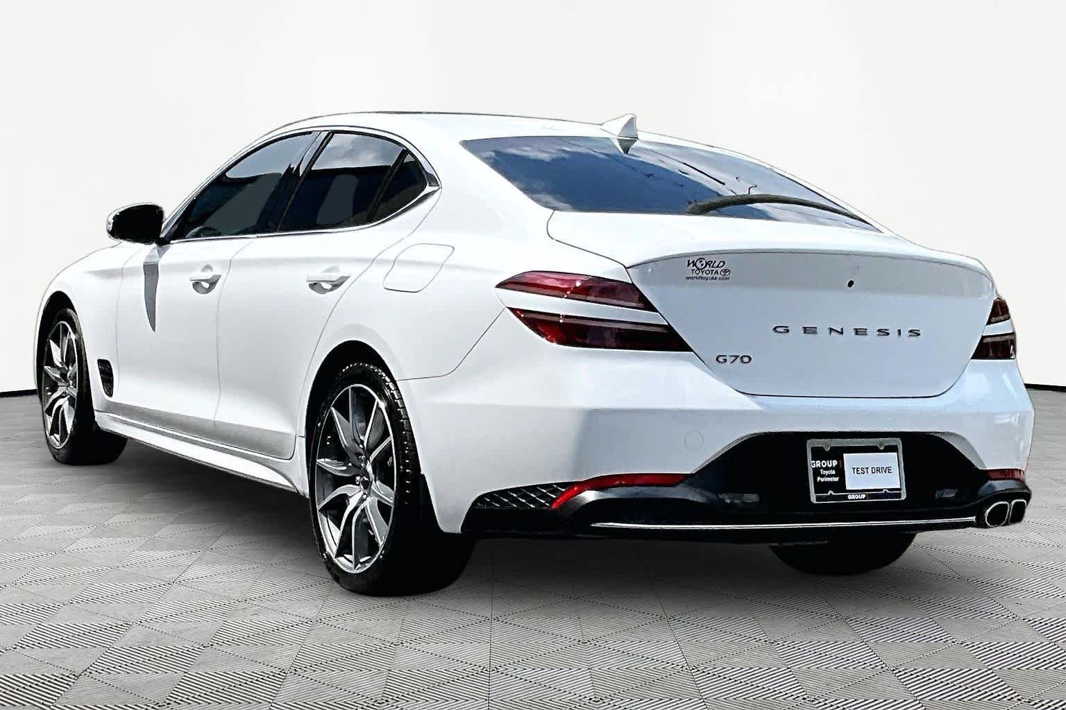 Used 2023 Alta White Genesis 2.0T image 12