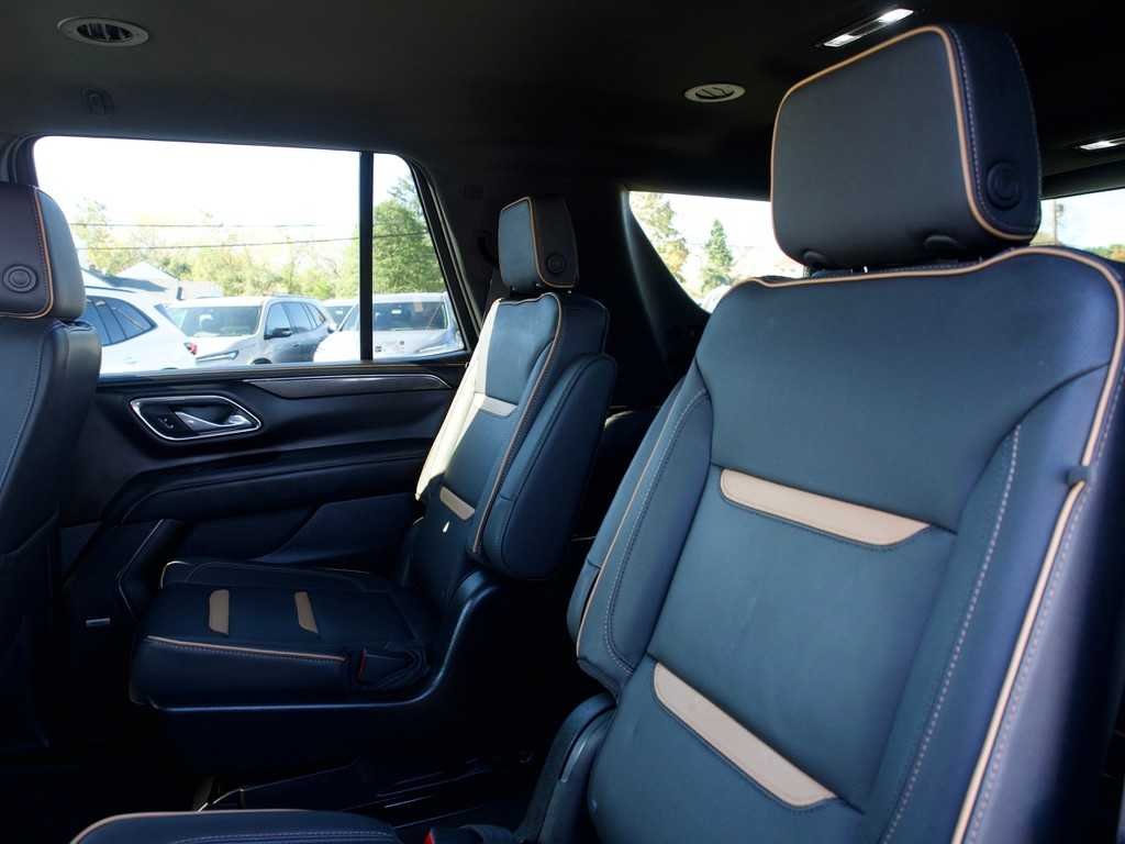 Certified Used 2023 TITANIUM RUSH METALLIC GMC AT4 image 13