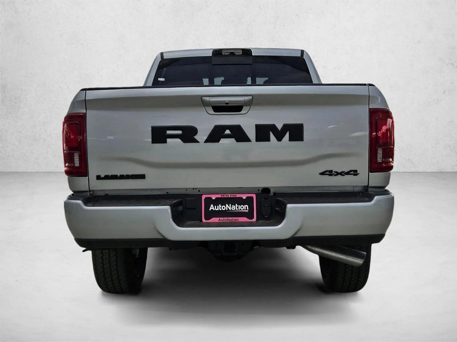 New 2026 Silver-Zynith Exterior Paint RAM Laramie image 8