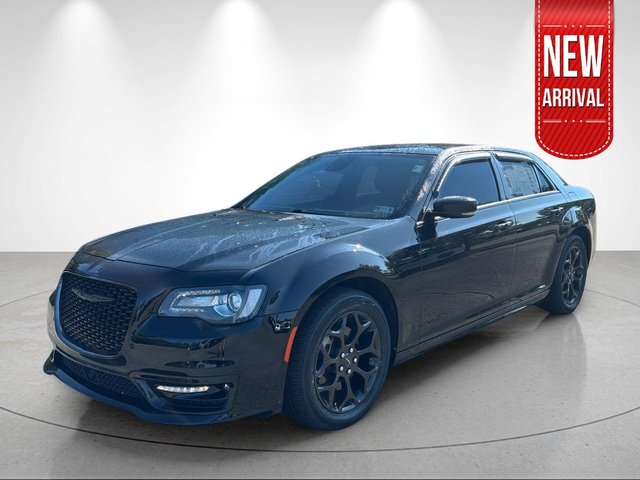 2022 Chrysler 300 Touring L