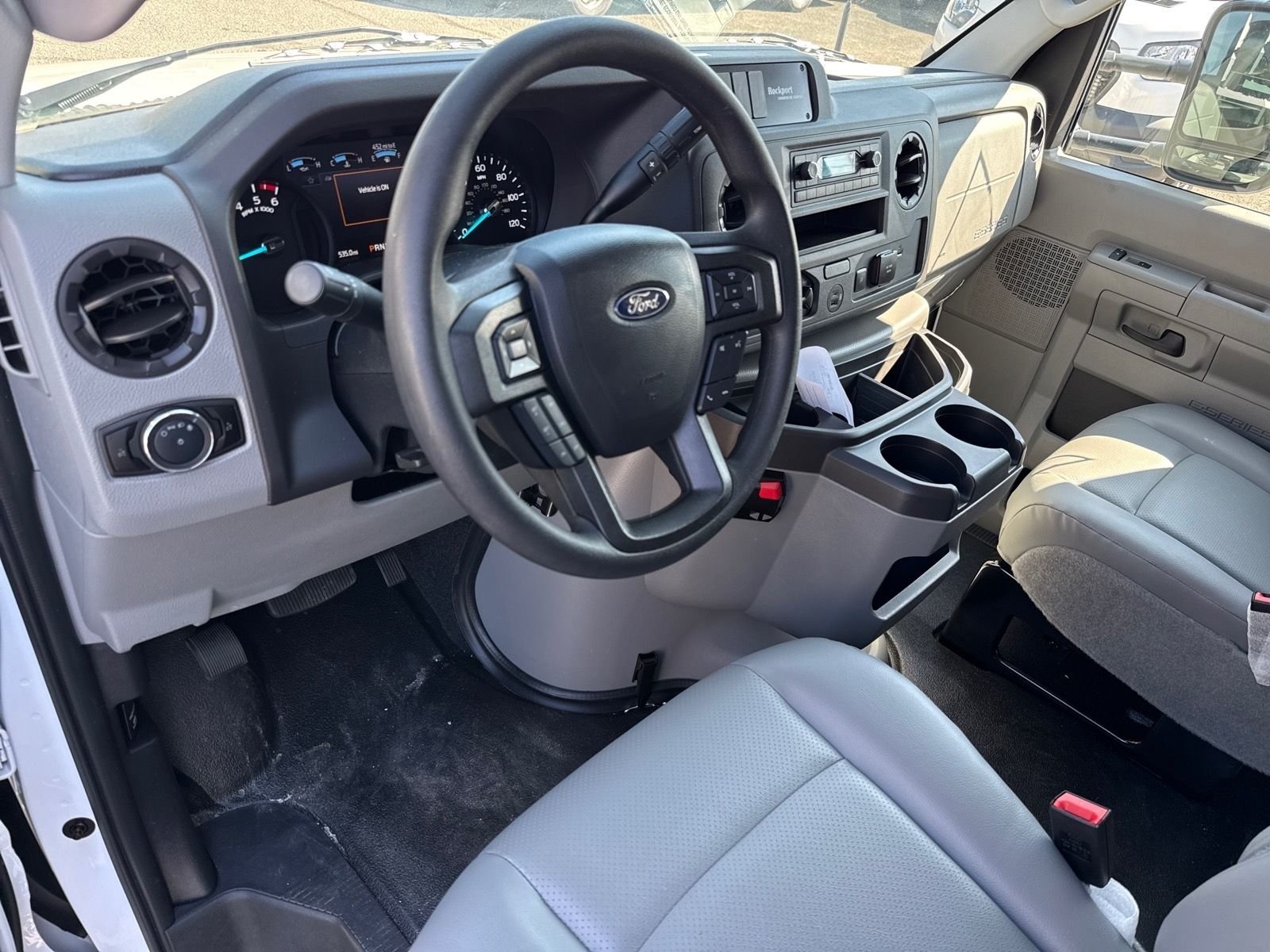 New 2026 Oxford White Ford E-450 DRW image 12