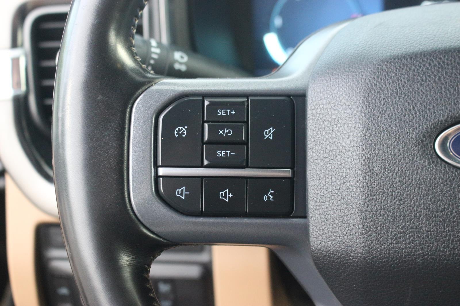 Used 2023 Black Ford XL image 21