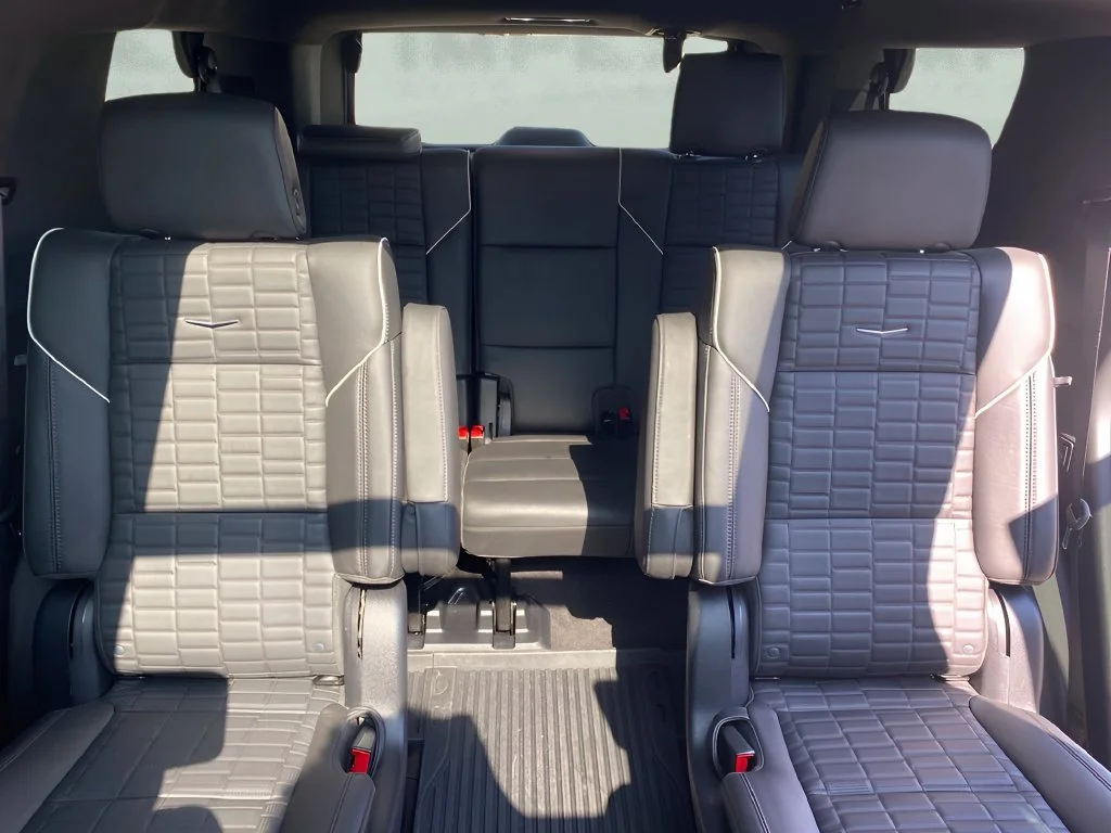 Used 2025 Crystal White Tricoat Cadillac Sport Platinum image 14