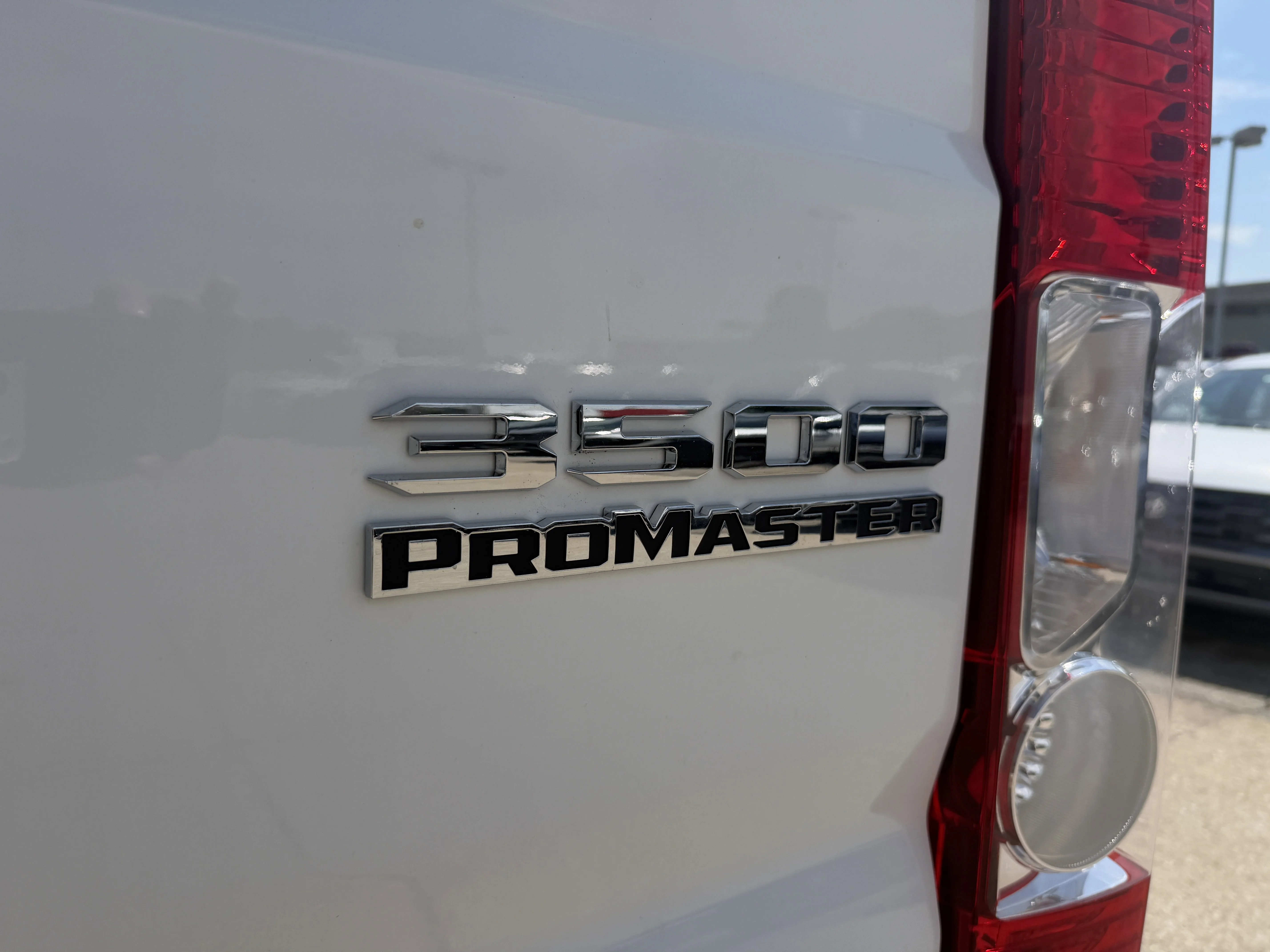 New 2026 Bright White Clear-Coat Exterior Paint RAM Tradesman image 8