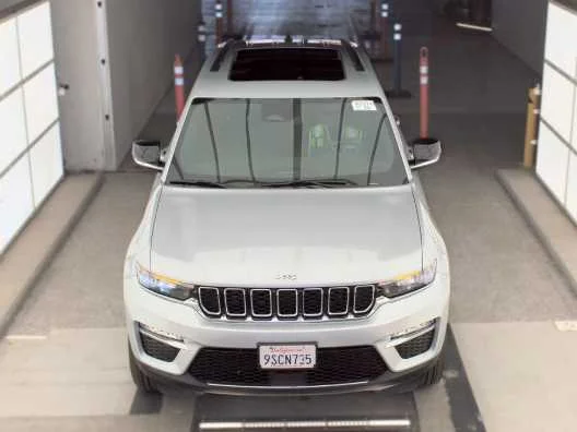 Used 2024 Jeep Grand Cherokee 4xe with VIN 1C4RJYB62RC107325 for sale in Kansas City