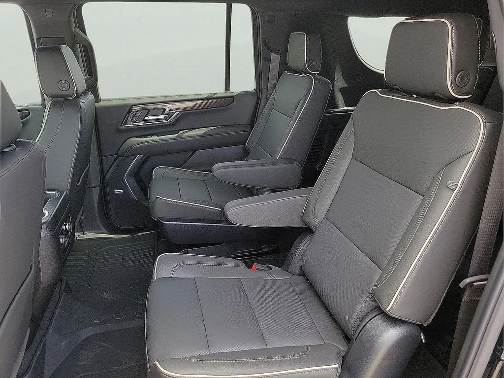 2026 GMC Yukon XL Elevation - Photo 13