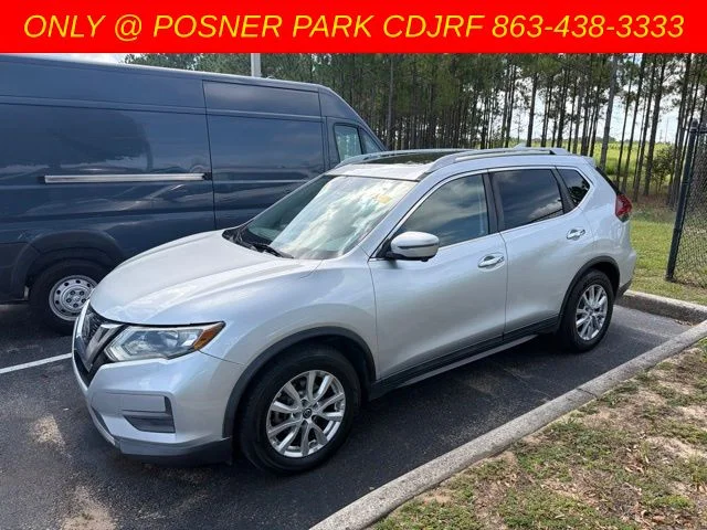 Used 2018 Silver Nissan SV image 2