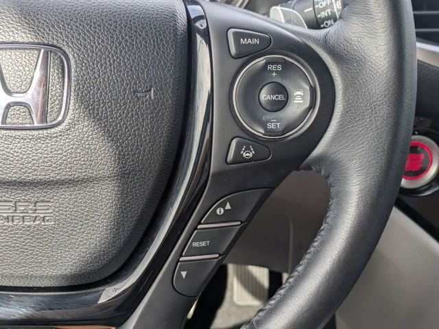Used 2017 Gray Honda Touring image 30