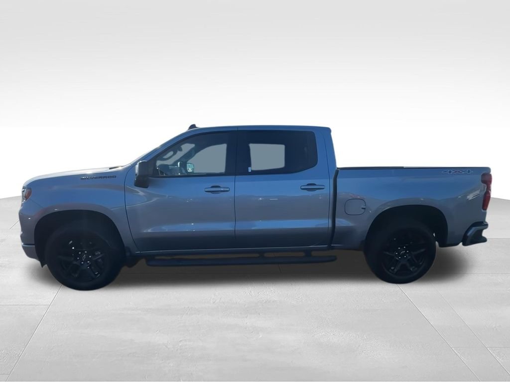 Used 2025 Gray Chevrolet RST image 6