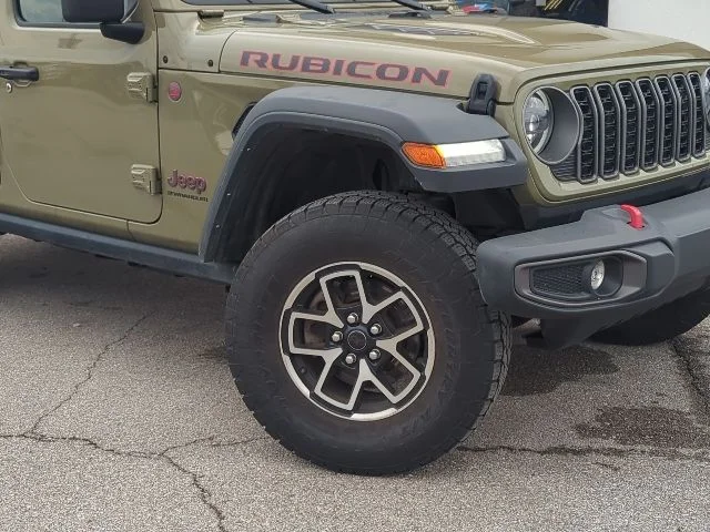 Used 2025 Green Jeep Rubicon image 2
