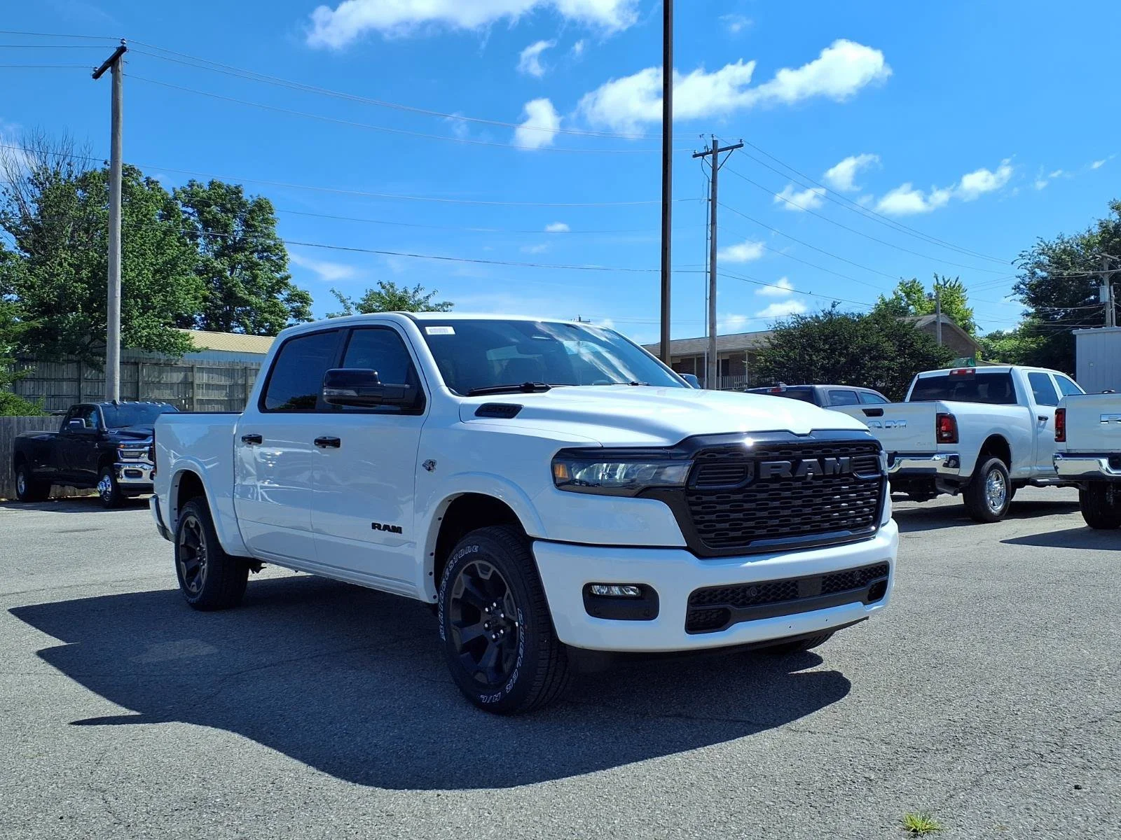 New 2026 Bright White Clear-Coat Exterior Paint RAM Big Horn image 19