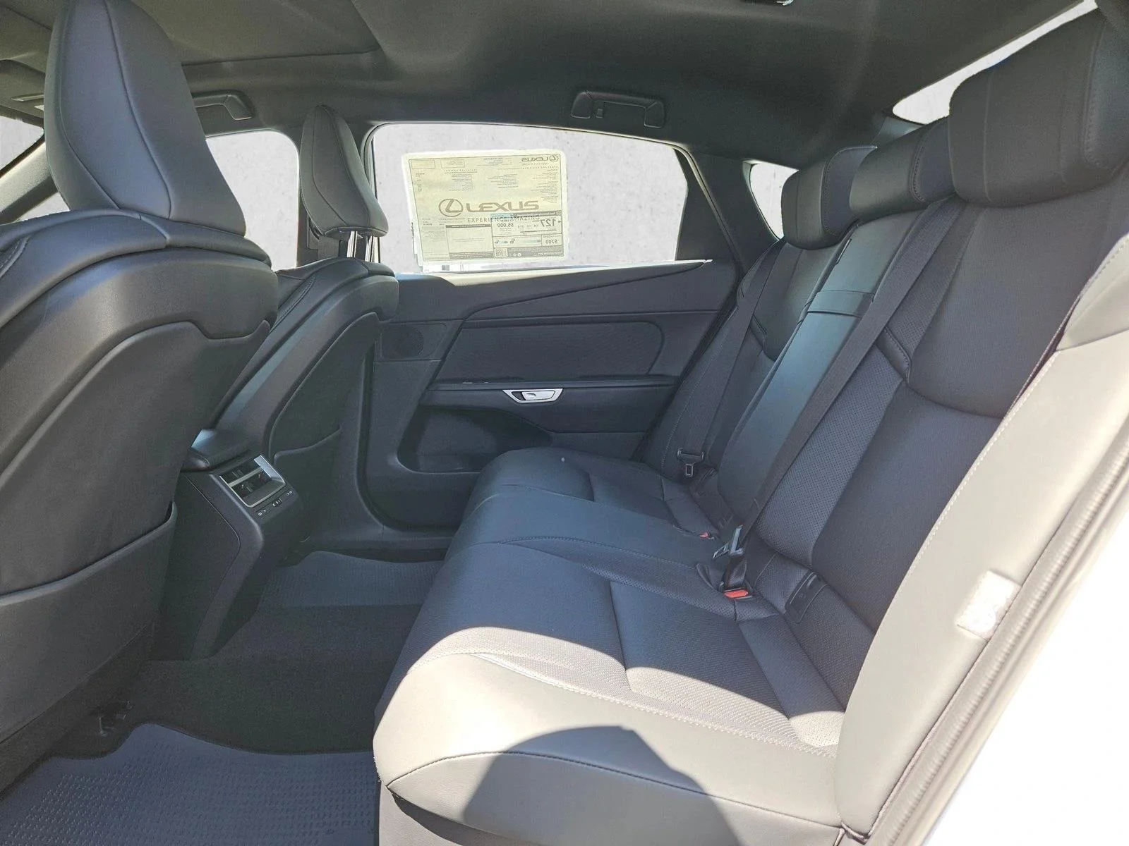 2026 Lexus ES BEV 350e Premium - Photo 14