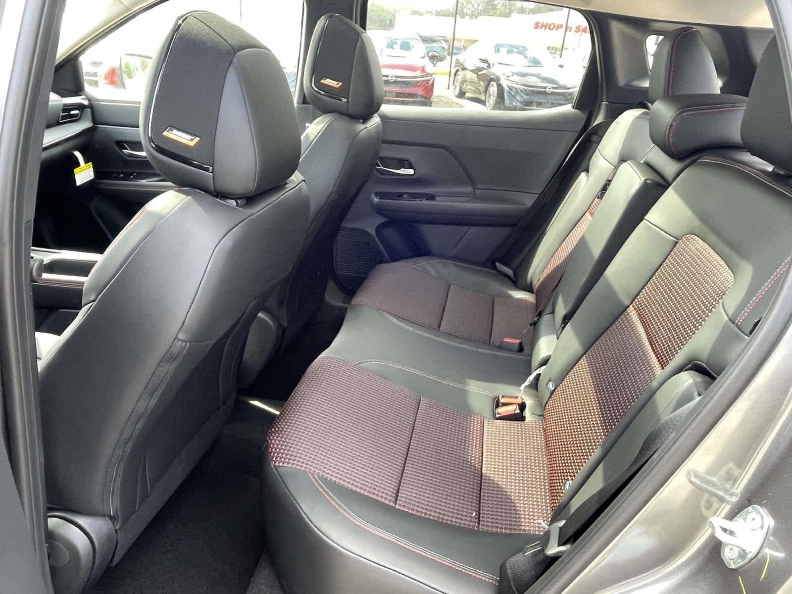 New 2026 Gun Metallic/Scarlet Ember Tintcoat Nissan SR image 19