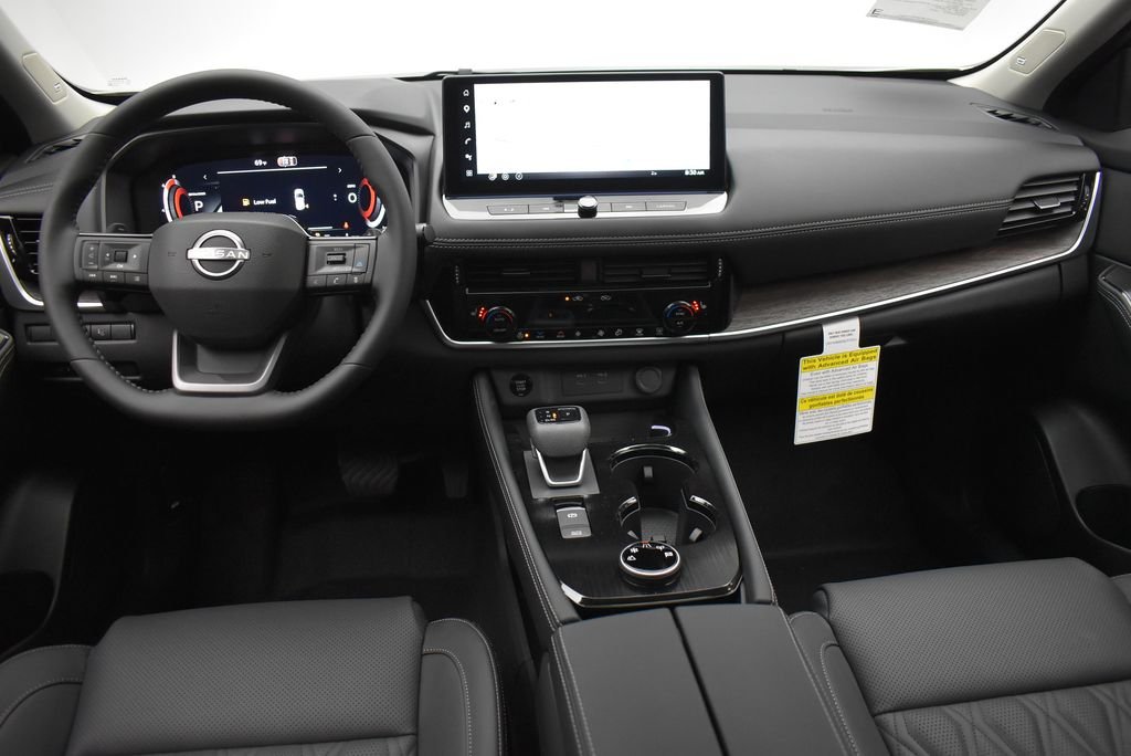 New 2026 Everest White Pearl TriCoat / Super Black Two-tone Nissan Platinum image 30