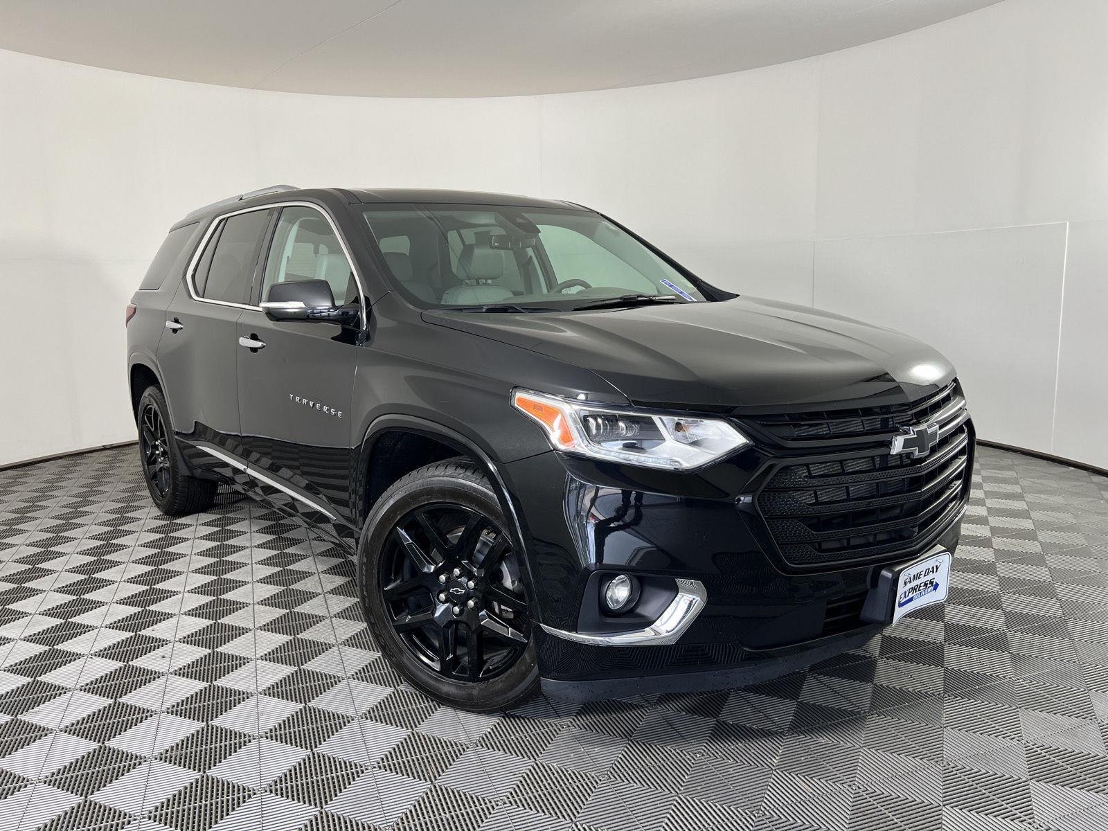 Used 2020 Mosaic Black Metallic Chevrolet Premier image 18
