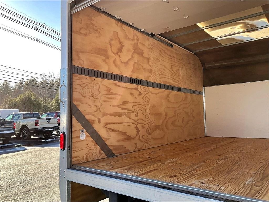 2026 Ford E-Series Cutaway Base - Photo 10