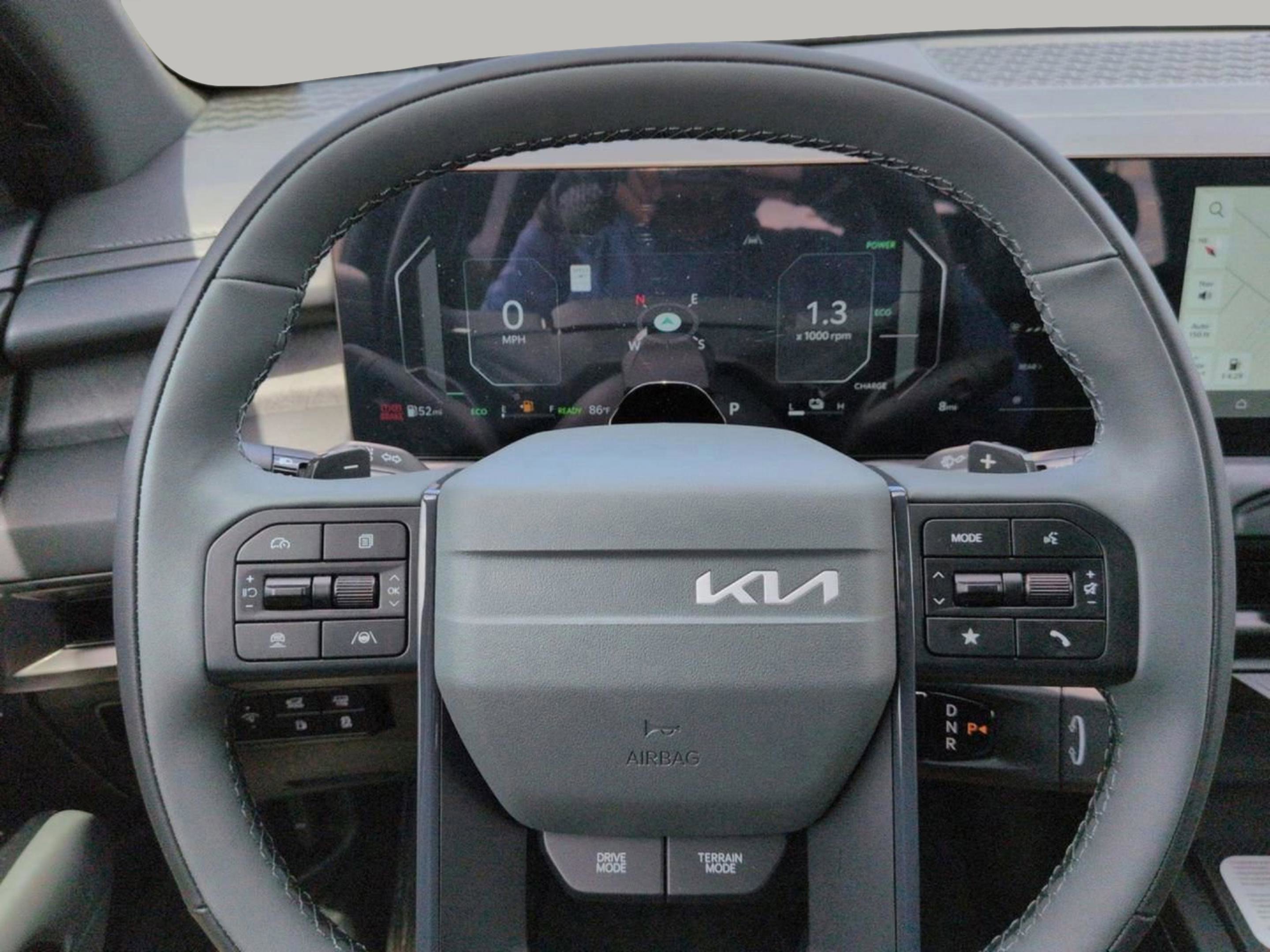 New 2027 Black Jade Green Kia X-Line SX image 32
