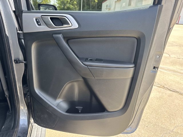 Used 2023 Gray Ford XLT image 33