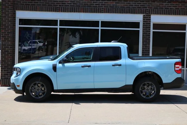 New 2026 Light Blue Ford XLT image 2