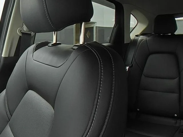 Used 2024 Blue Mazda 2.5 S Select Package image 39