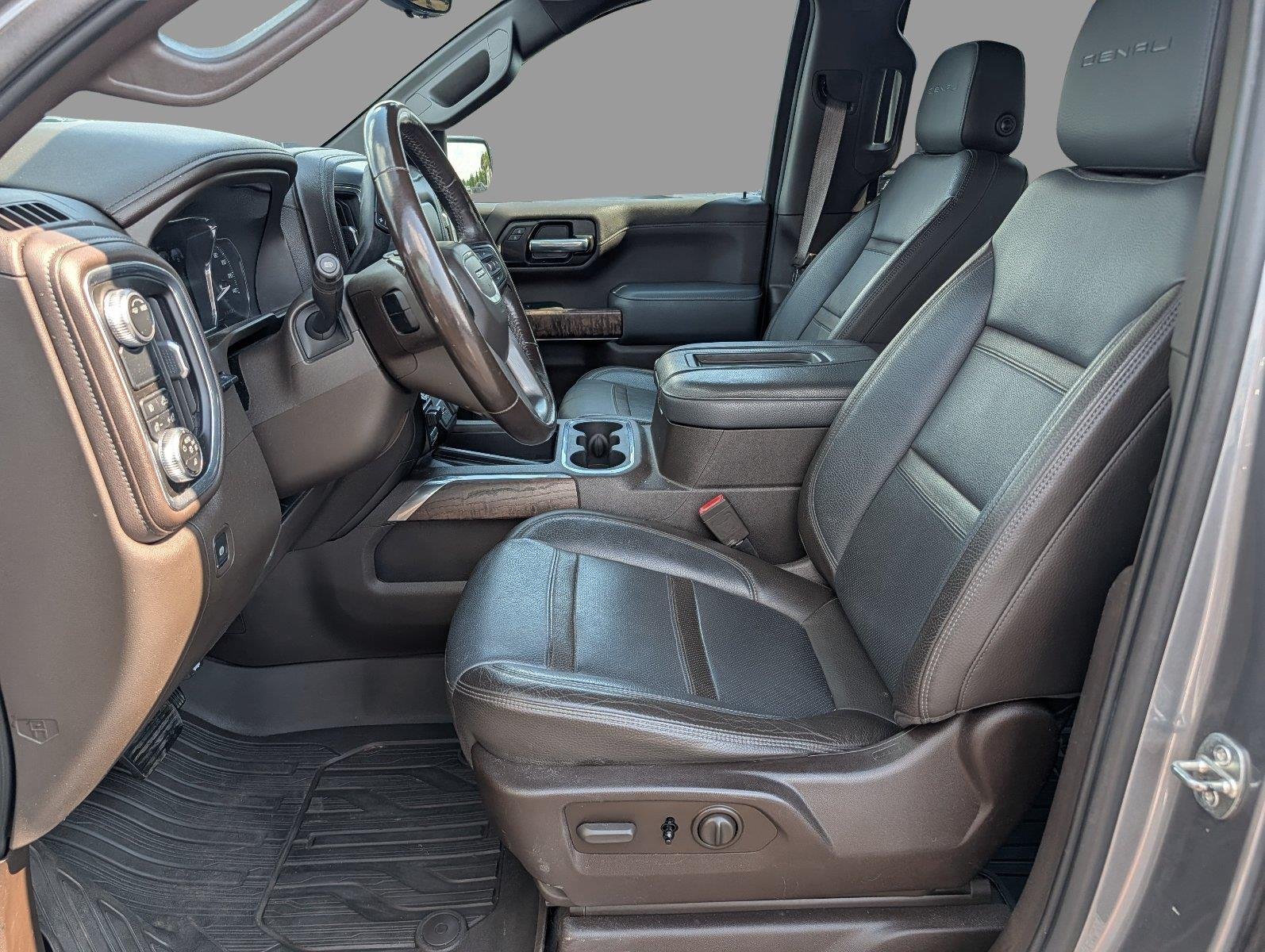 Used 2021 SATIN STEEL METALLIC GMC Denali image 10