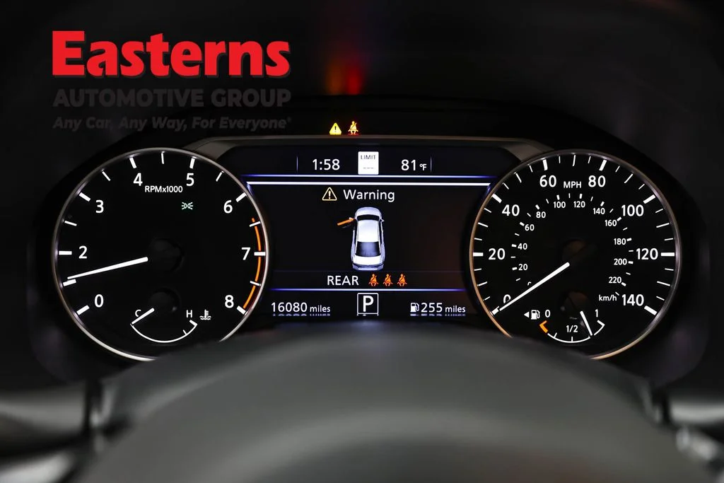 Used 2023 Black Nissan 2.5 SL image 18