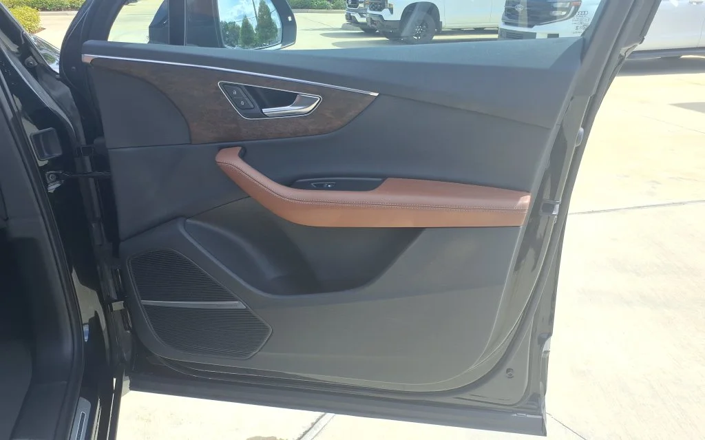 Used 2025 Black Audi 55 Premium Plus image 20