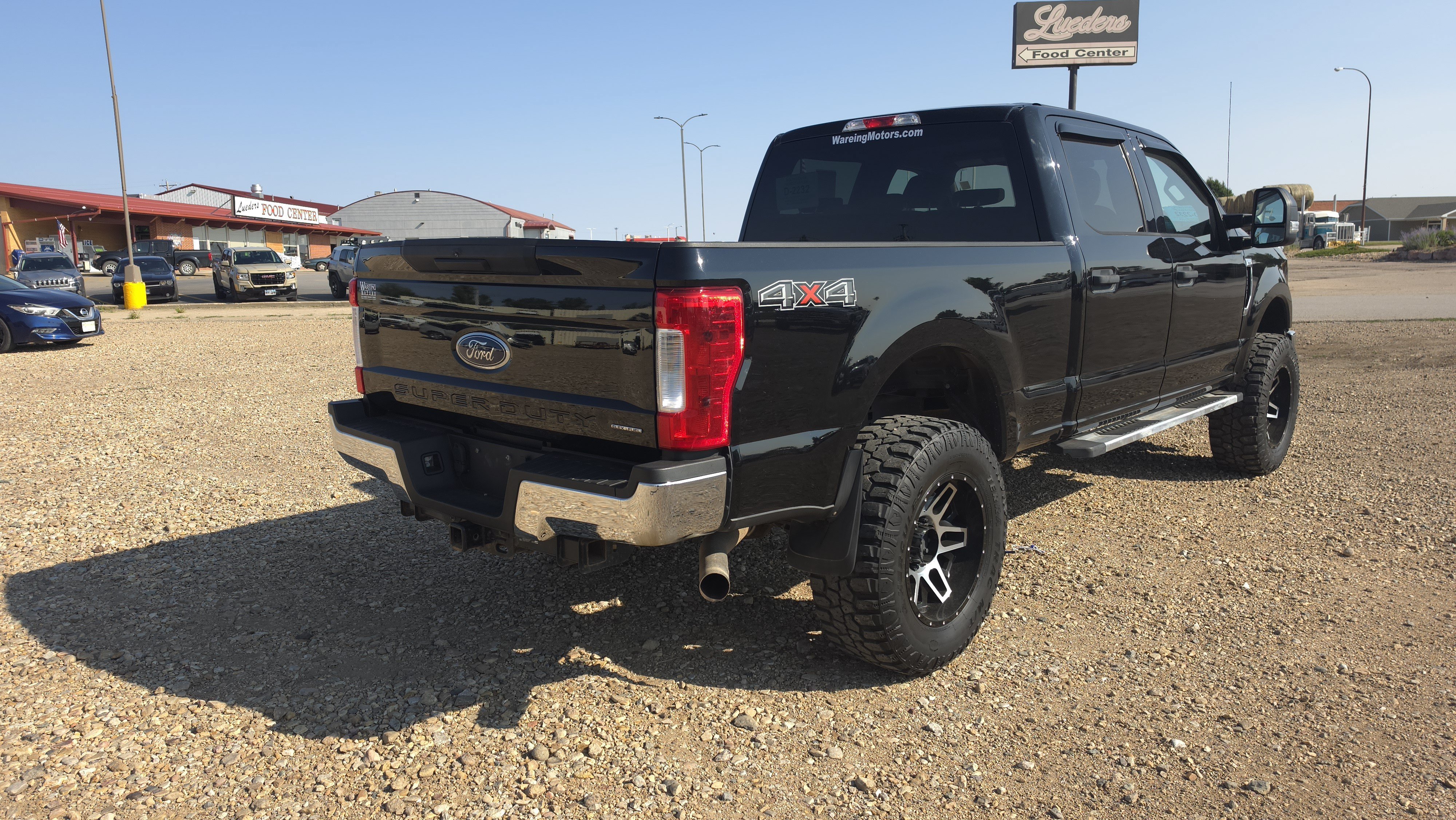 Used 2018 Black Ford XLT image 3