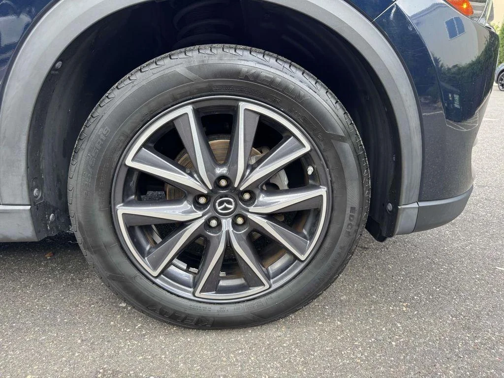 Used 2018 Deep Crystal Blue Mica Mazda Grand Touring image 9