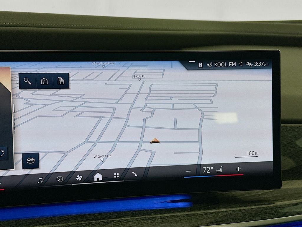 Used 2024 Black BMW 760i xDrive image 15