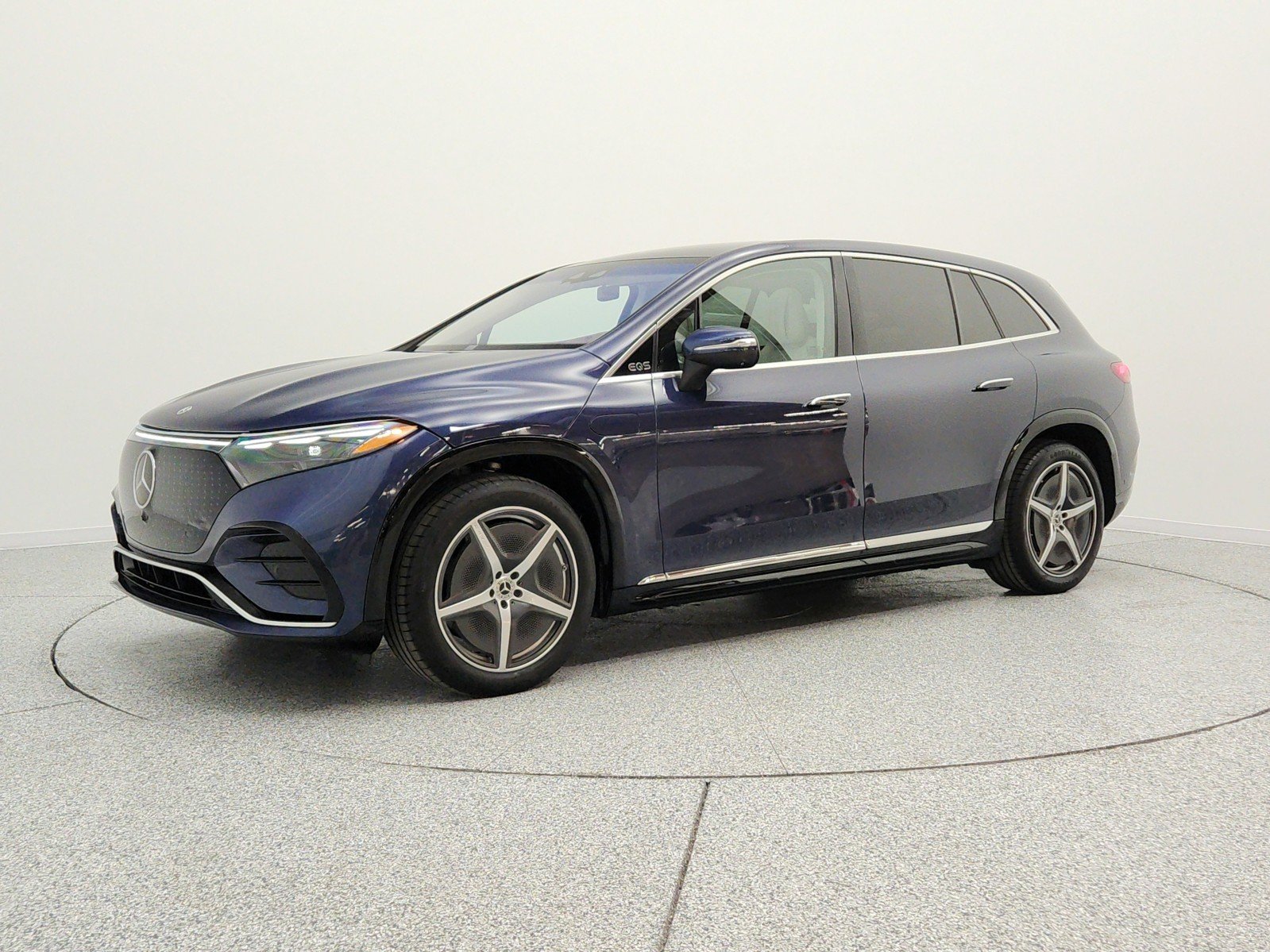 2023 Mercedes-Benz EQS SUV EQS 580 4MATIC's photo