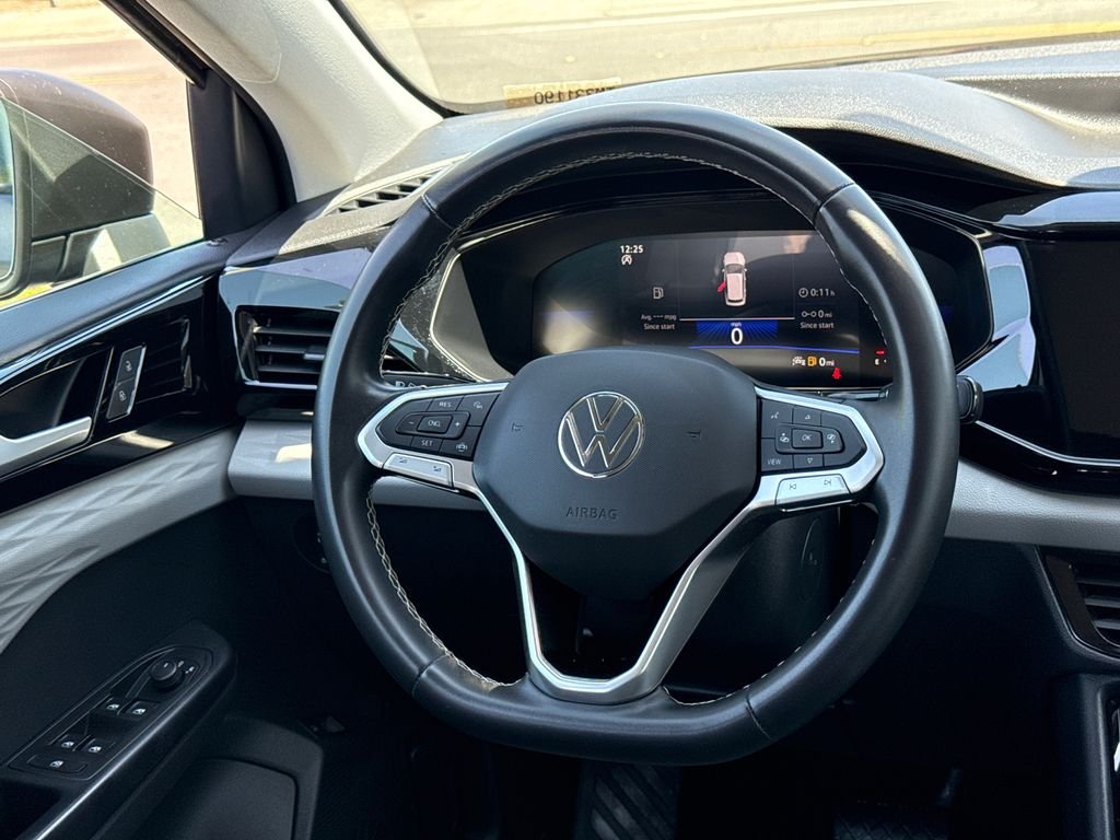 Used 2023 Platinum Gray Metallic Volkswagen 1.5T S image 19