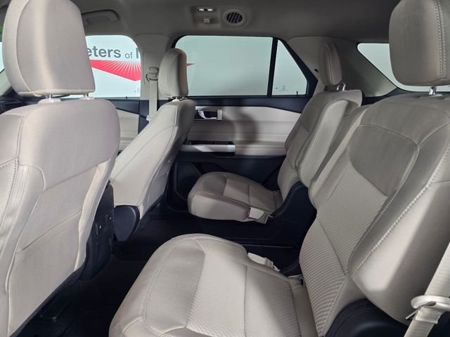 Used 2023 White Metallic Ford XLT image 14