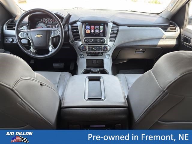 Used 2018 IRIDESCENT PEARL TRICOAT Chevrolet LT image 10