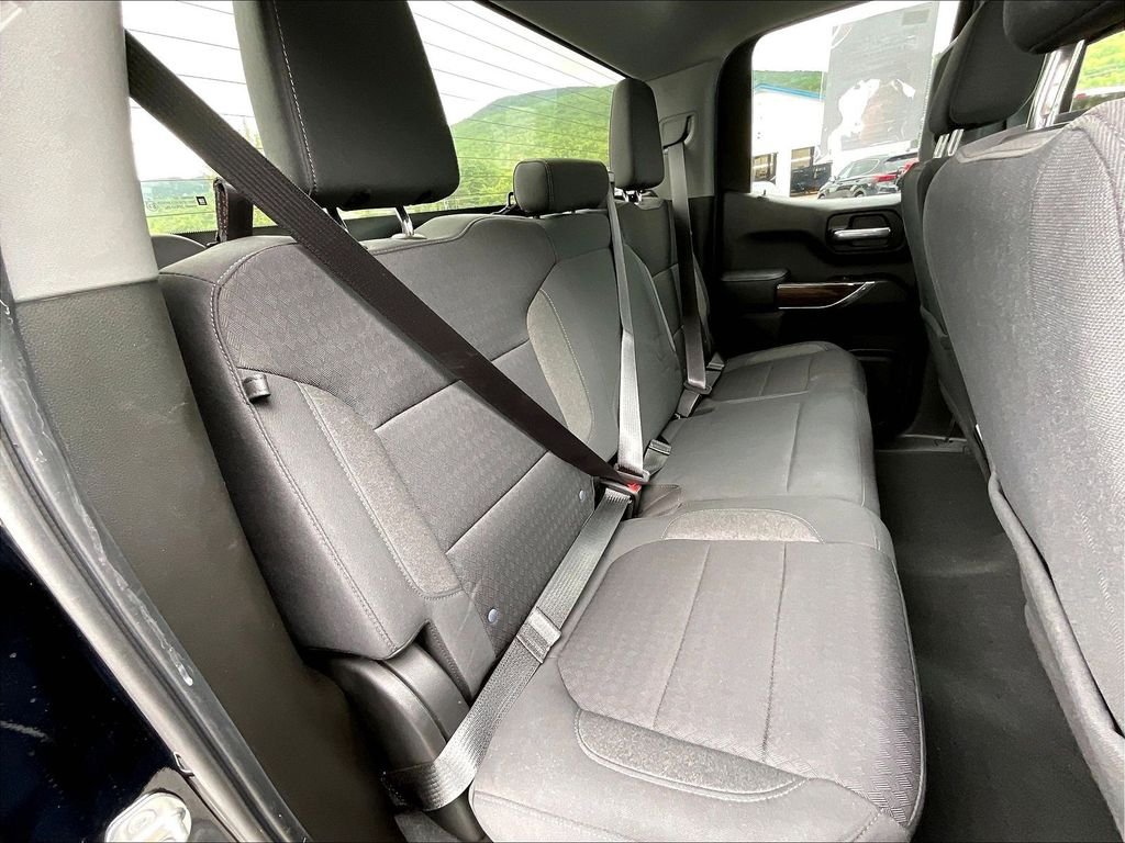 Used 2021 Onyx Black GMC Elevation image 16