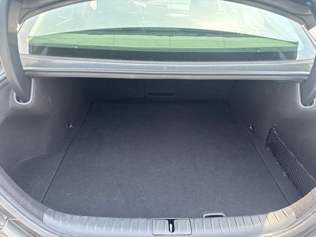 2025 GENESIS G70 Standard - Photo 44