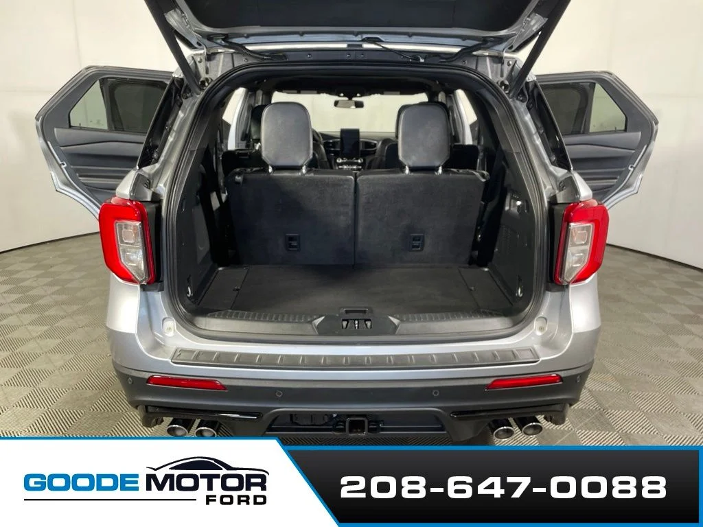 Used 2023 Silver Metallic Ford ST image 21
