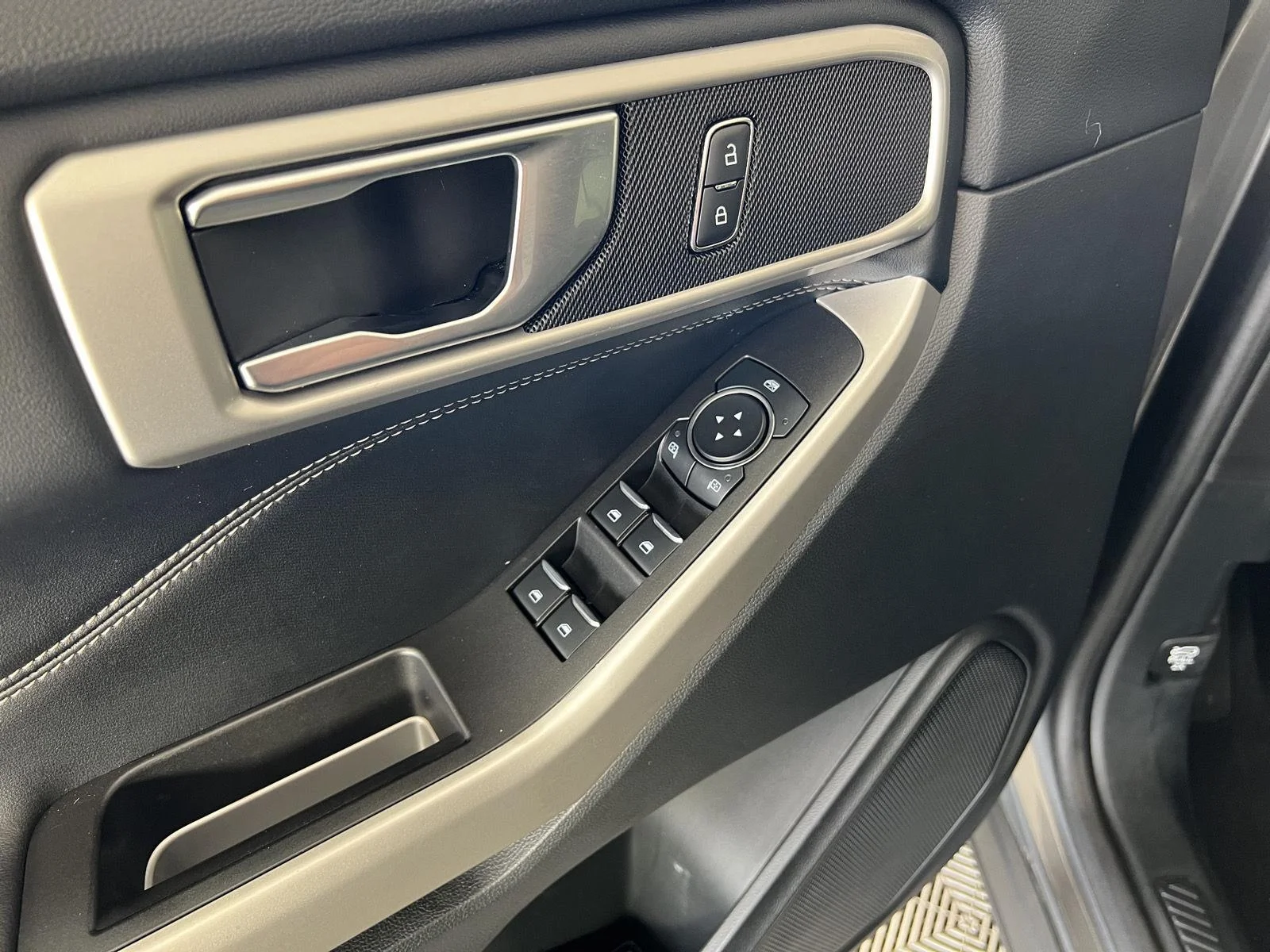 Used 2023 Carbonized Gray Ford XLT image 13