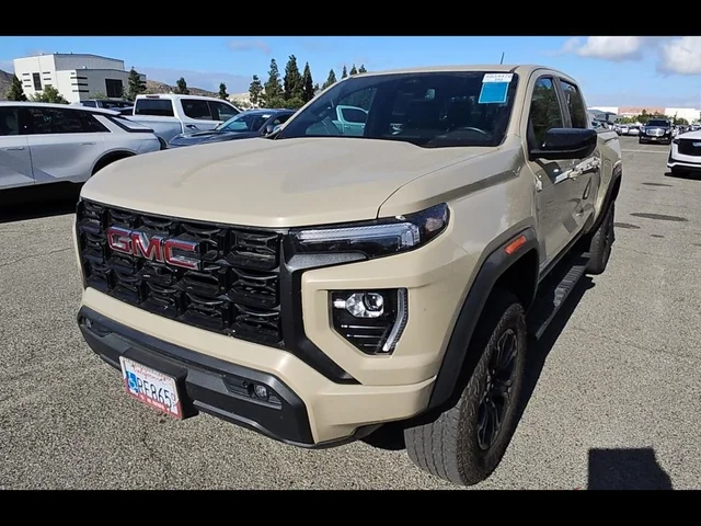 2024 GMC Canyon Elevation