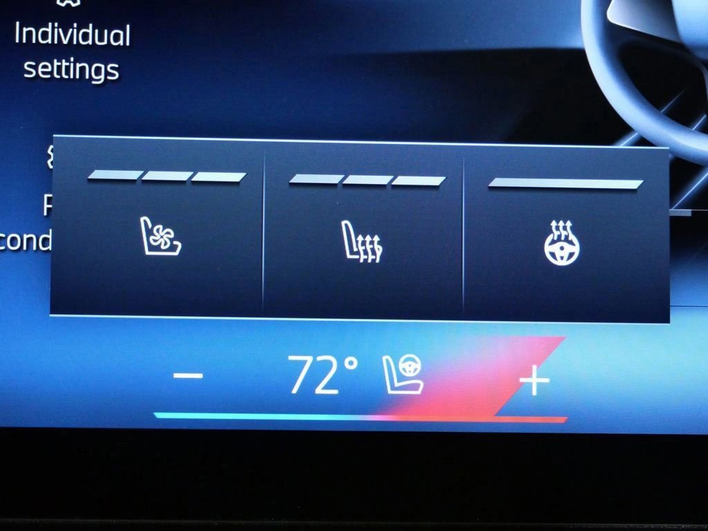 Used 2026 White BMW xDrive40i image 48