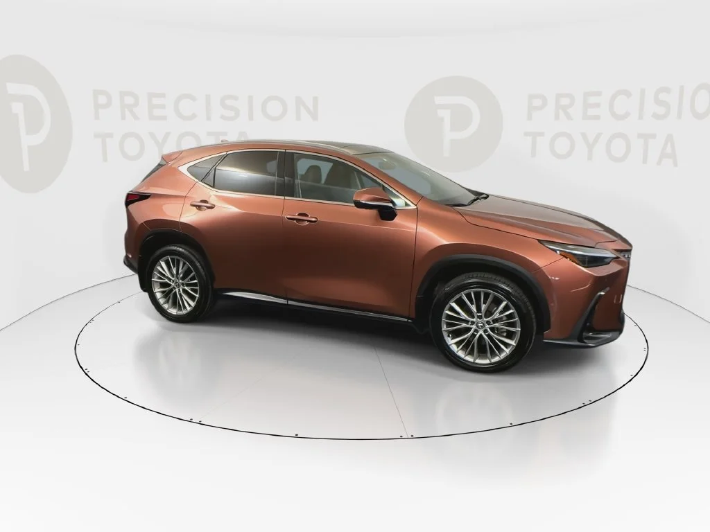 Used 2025 Copper Crest Lexus 350h Luxury image 2