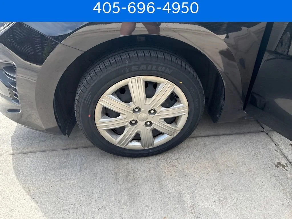 Pre-Owned 2021 Kia Rio S