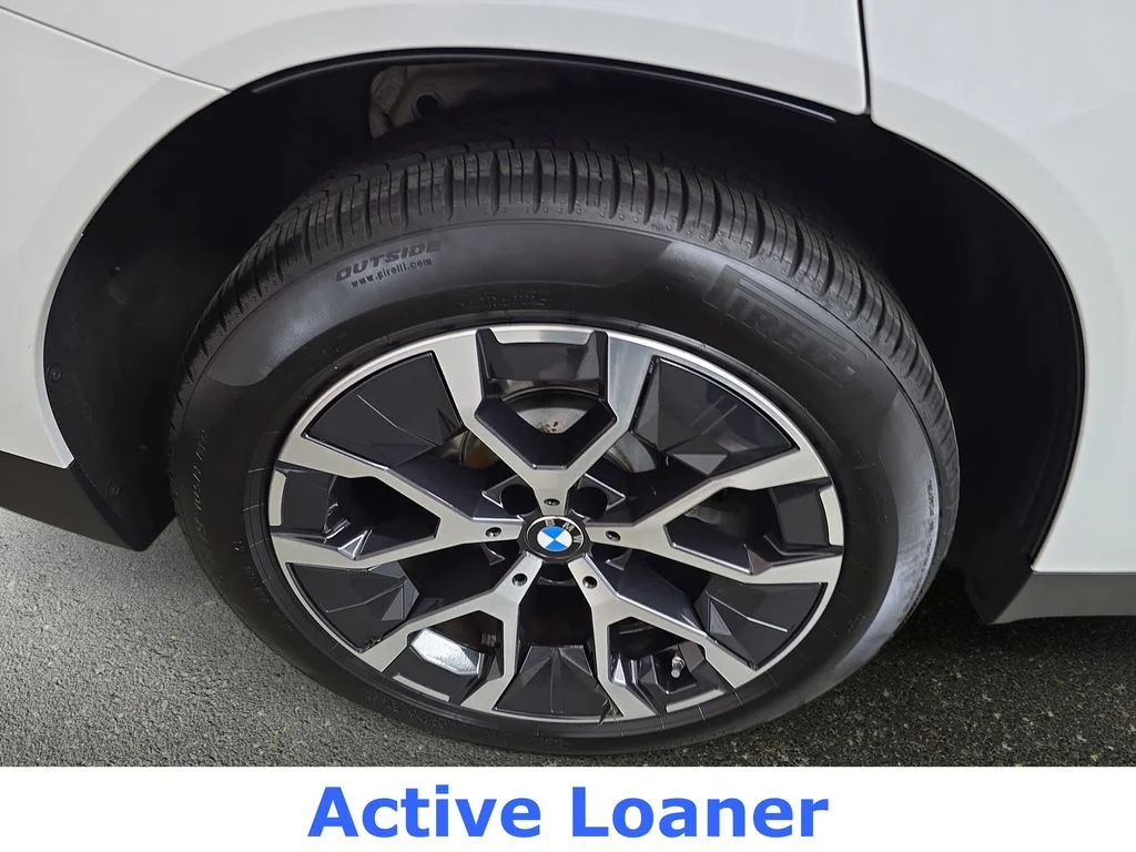 Used 2025 Alpine White BMW 30 xDrive image 31